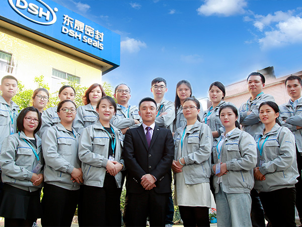 東晟密封-油壓機設(shè)備